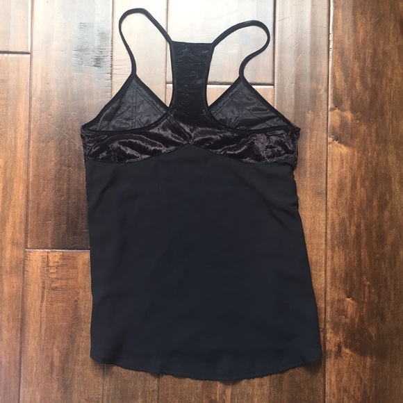 Express Blouse - Picture 2 of 2